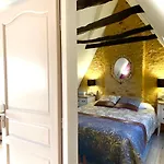Bed and breakfast La Clef Des Songes - Climatisées - Centre - Parking Gratuit - Piscine, Et Massages à 400mètres