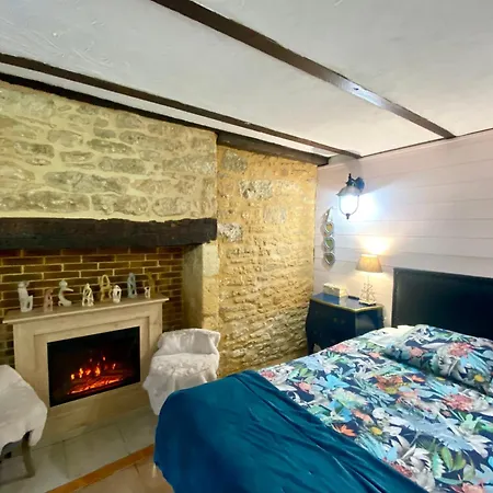Bed & Breakfast La Clef Des Songes - Chambres Climatisees - Sarlat Centre - Parking Gratuit - Piscine, Spa Et Massages A 400Metres Sarlat-la-Caneda