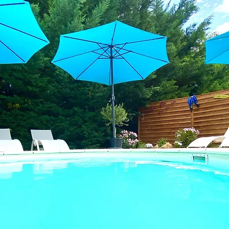 Bed and breakfast La Clef Des Songes - Climatisées - Centre - Parking Gratuit - Piscine, Et Massages à 400mètres 4*