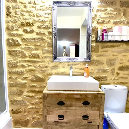 La Clef Des Songes - Climatisées - Centre - Parking Gratuit - Piscine, Et Massages à 400mètres 4* Sarlat