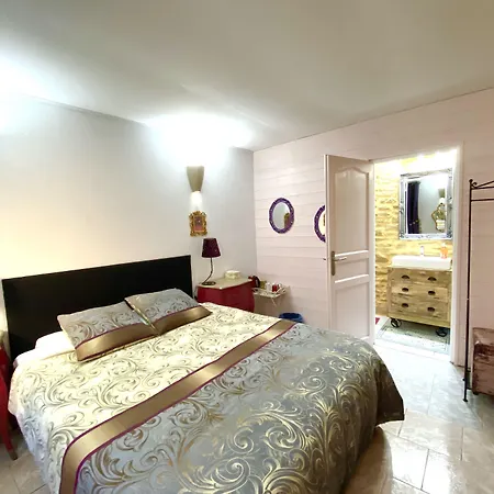 Bed & Breakfast La Clef Des Songes - Maison D'Hotes Au Calme, Au Coeur De Sarlat, 2 Minutes A Pied De La Cite Medievale - Climatisation - Petits Dejeuners Fait Maison - Parking Gratuit - Option Spa Et Massages - Piscine De Saison A 400M Sarlat-la-Caneda