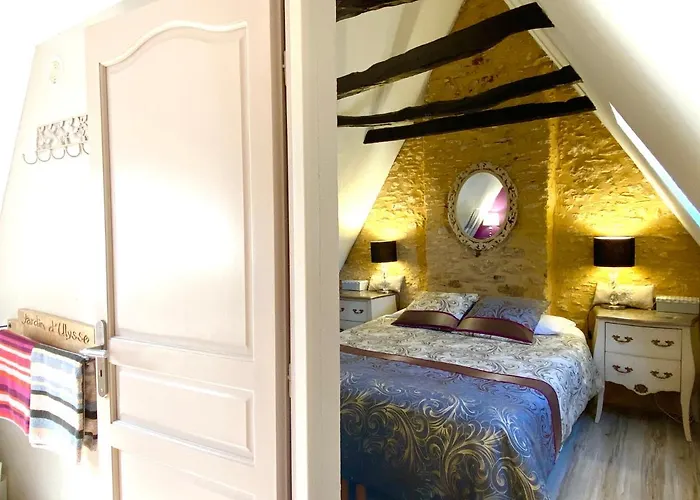 Bed & Breakfast La Clef Des Songes - Au Calme, Au Coeur De Sarlat, 2 Minutes A Pied De La Cite Medievale - Climatisation - Petits Dejeuners Fait Maison - Parking Gratuit - Option Et Massages - Piscine De Saison A 400m