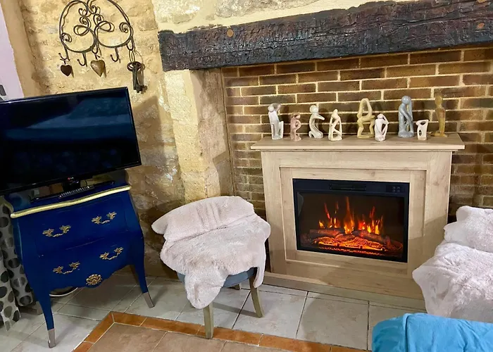 La Clef Des Songes - Maison D'Hotes Au Calme, Au Coeur De Sarlat, 2 Minutes A Pied De La Cite Medievale - Climatisation - Petits Dejeuners Fait Maison - Parking Gratuit - Option Spa Et Massages - Piscine De Saison A 400M Sarlat-la-Caneda