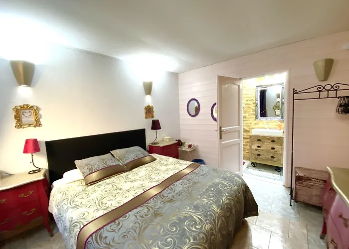 Bed & Breakfast La Clef Des Songes - Maison D'Hotes Au Calme, Au Coeur De Sarlat, 2 Minutes A Pied De La Cite Medievale - Climatisation - Petits Dejeuners Fait Maison - Parking Gratuit - Option Spa Et Massages - Piscine De Saison A 400M Sarlat-la-Caneda