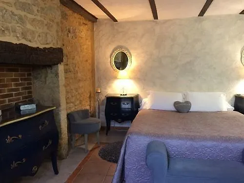 Bed & Breakfast La Clef Des Songes - Maison D'Hotes Au Calme, Au Coeur De Sarlat, 2 Minutes A Pied De La Cite Medievale - Climatisation - Petits Dejeuners Fait Maison - Parking Gratuit - Option Spa Et Massages - Piscine De Saison A 400M